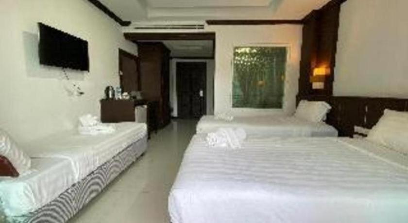 Hotel Azure Bangla Phuket Patong Exterior foto