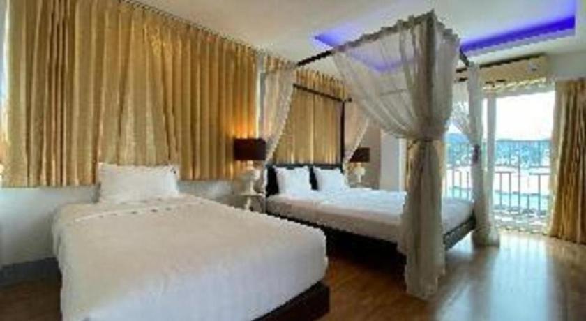 Hotel Azure Bangla Phuket Patong Exterior foto