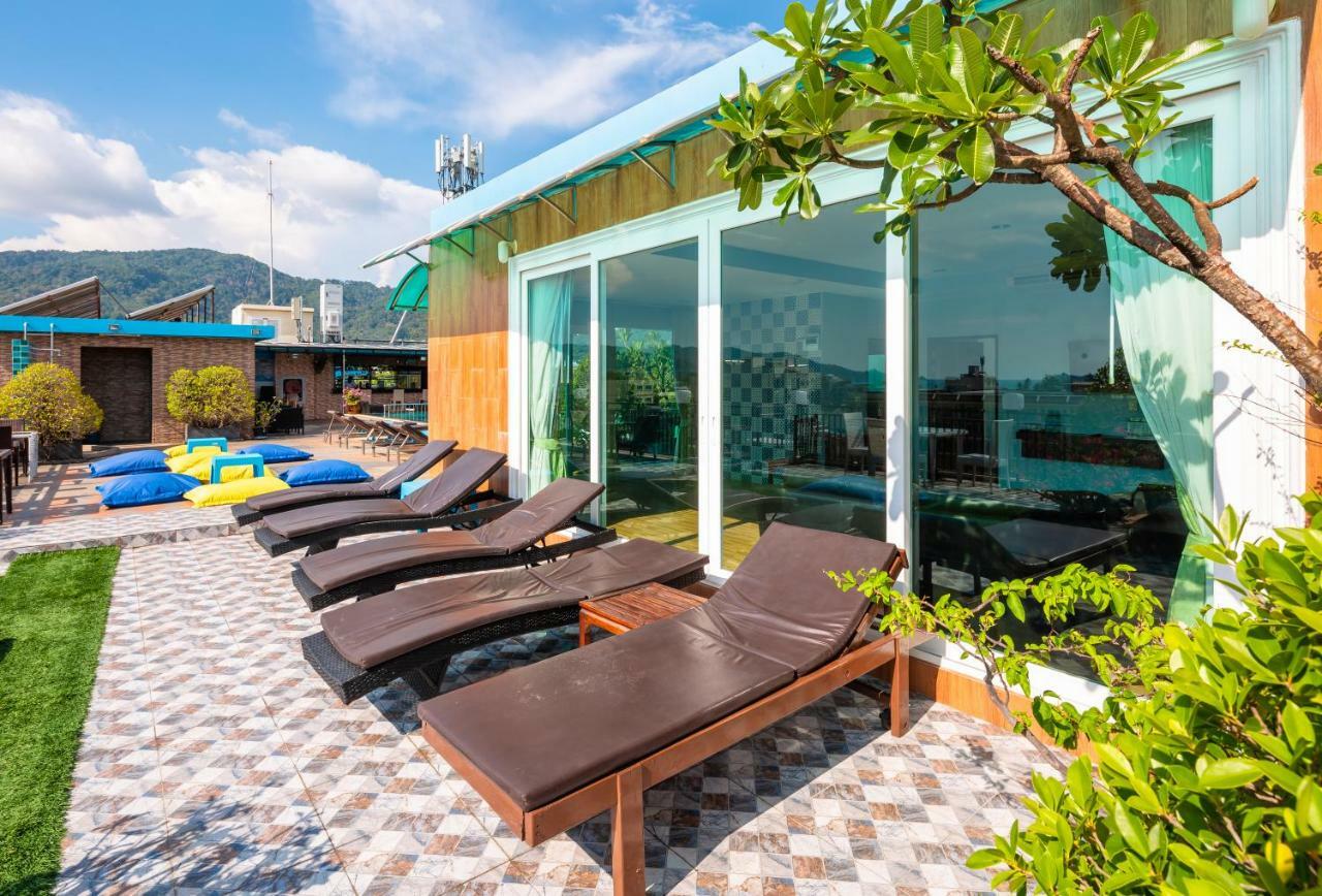 Hotel Azure Bangla Phuket Patong Exterior foto