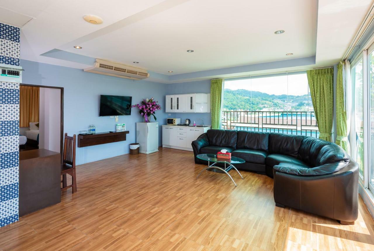 Hotel Azure Bangla Phuket Patong Exterior foto